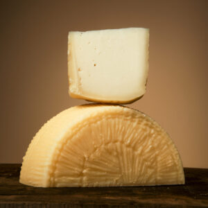 Pecorino pugliese da 450 a 580 gr